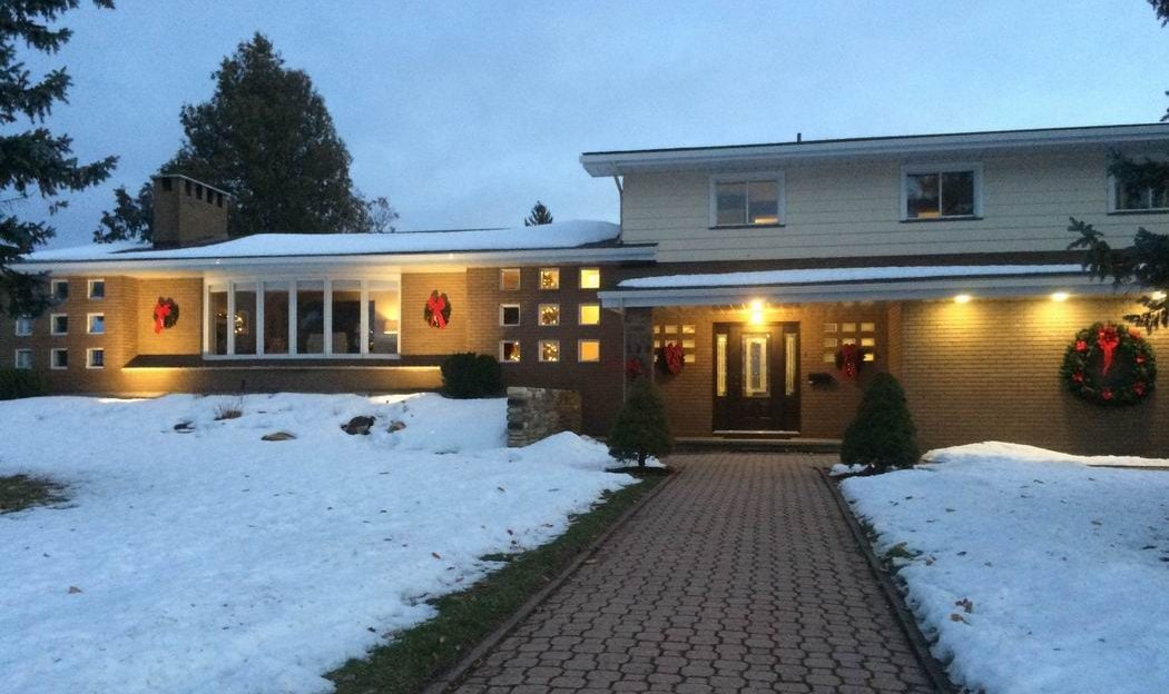 Get inspired on the Christmas in Carleton Place House Tour — allthingshome.ca Get inspired on the Christmas in Carleton Place House Tour — allthingshome.ca