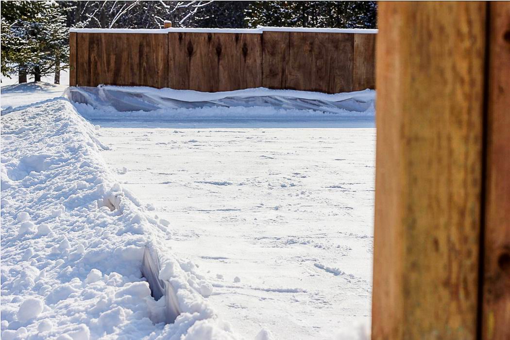 How to build an epic backyard hockey rink — allthingshome.ca