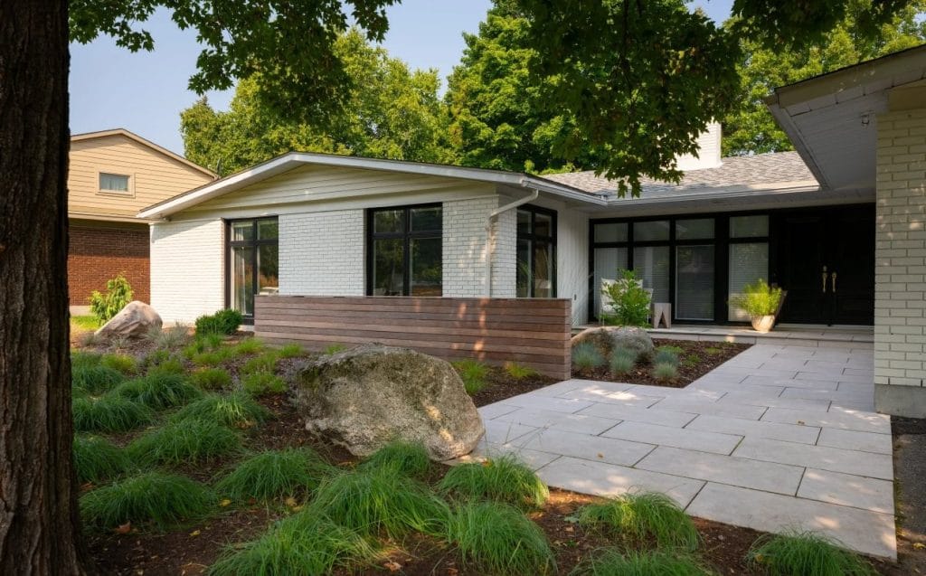 outdoor spaces Schmitz & Gillies Landscape Design Studio gardening