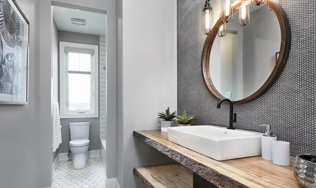 https://allthingshome.ca/wp-content/uploads/beautiful-bathrooms-2-e8b-342-laurysen-minto2-e1536624096801.jpg.webp