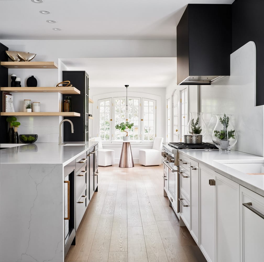 casa verde construction Ottawa housing kitchen black and white