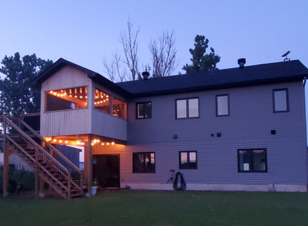 Photo of Carole Gingras’ and Brent Taylor’s home built by students at College la Cite