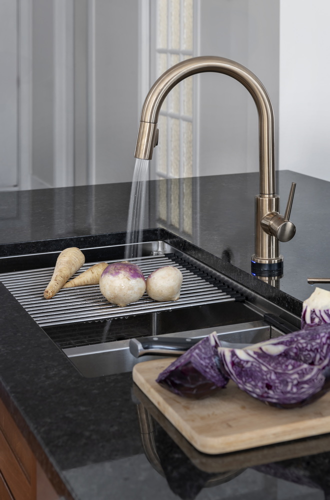 Laurysen Kitchens Ottawa renovations custom prep sink granite