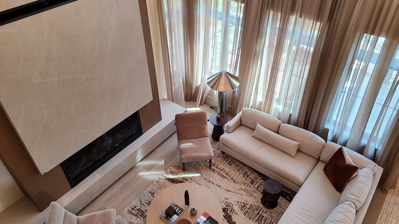 2025 Minto dream home cheo lottery ottawa great room cathedral ceiling sheers fireplace