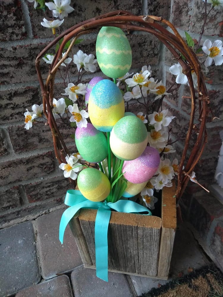 sue pitchforth easter decor