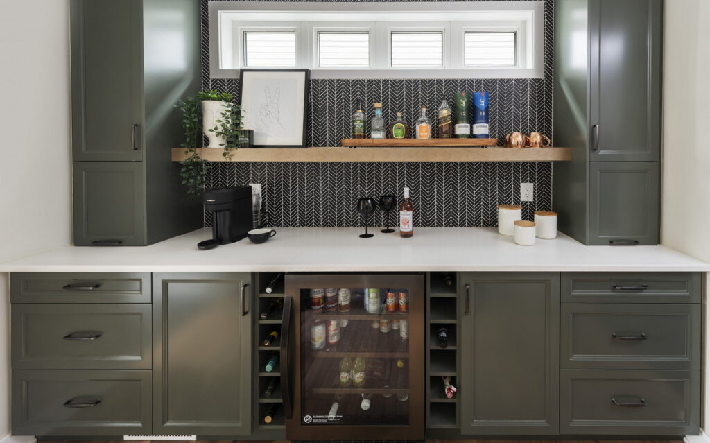 ottawa new homes home bar laurysen kitchens urbandale construction