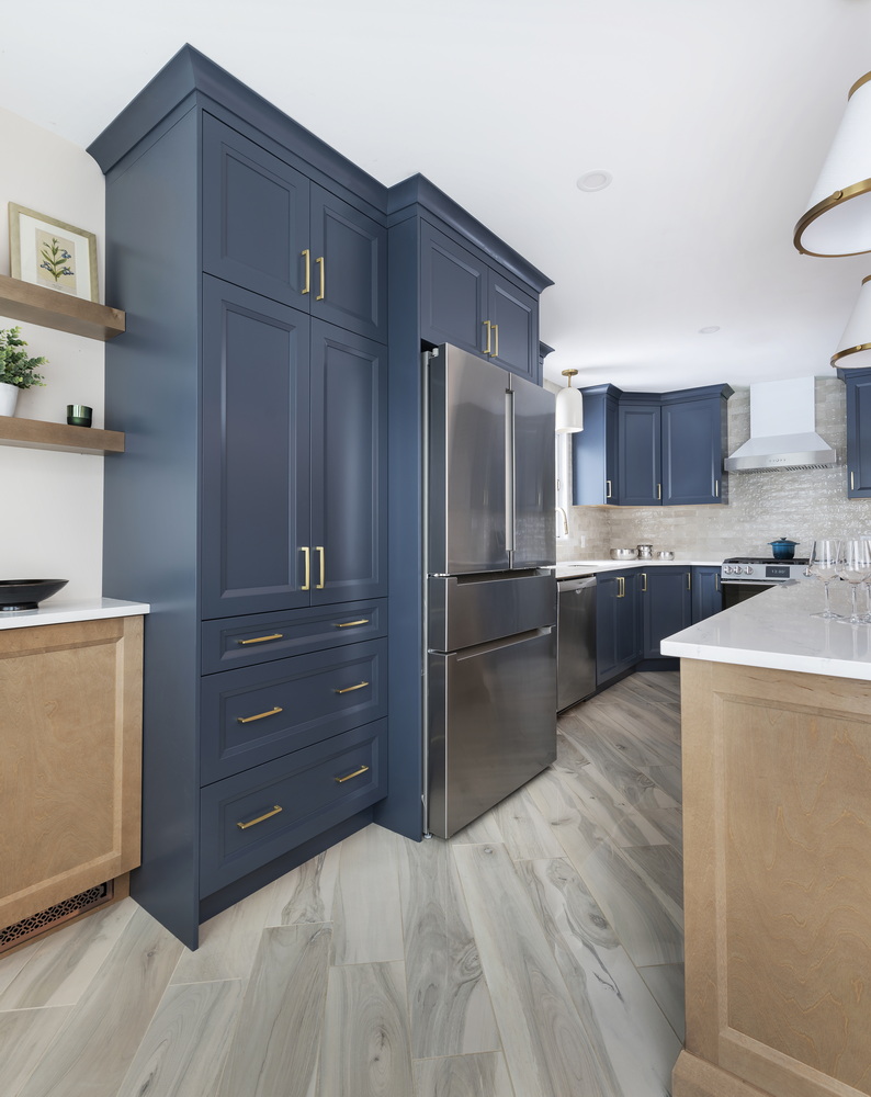 kitchen design mistakes laurysen ottawa renovations two-tone cabinets