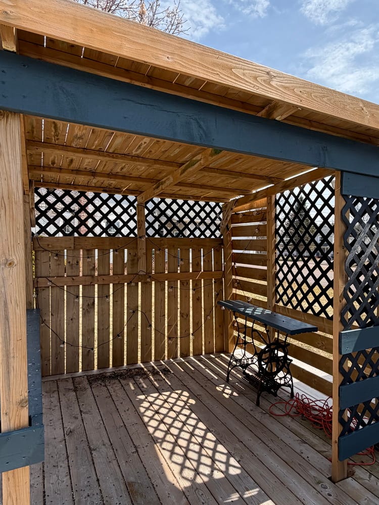 sue pitchforth covered deck nook paint accents