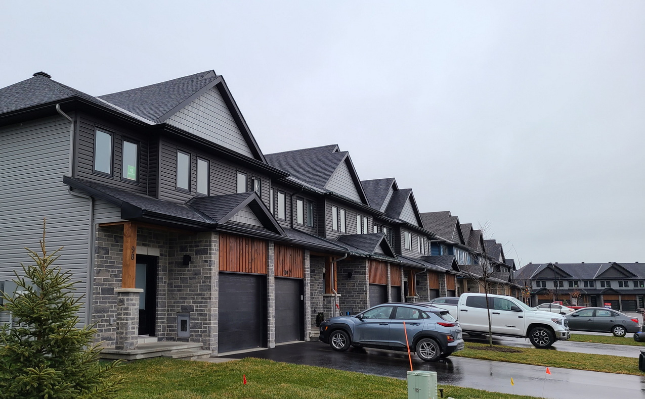 december 2023 new-home sales ottawa housing market townhomes construction