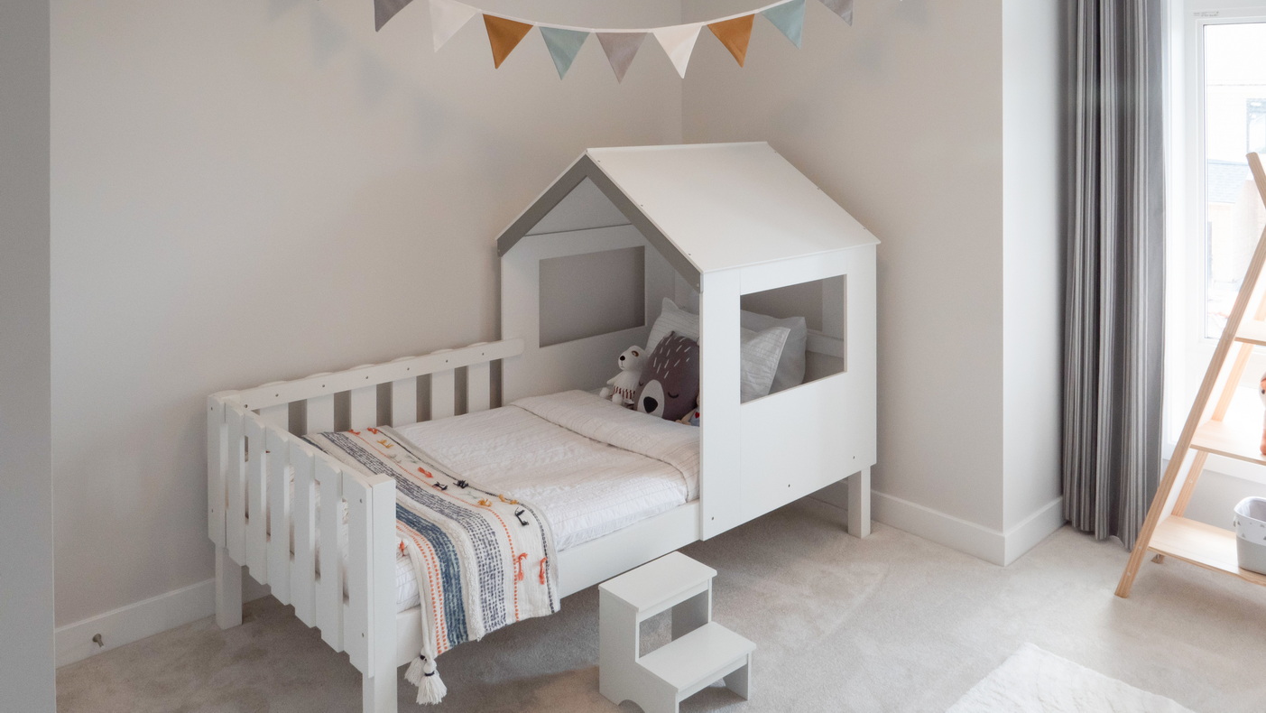 Urbandale Ottawa new homes toddler bed