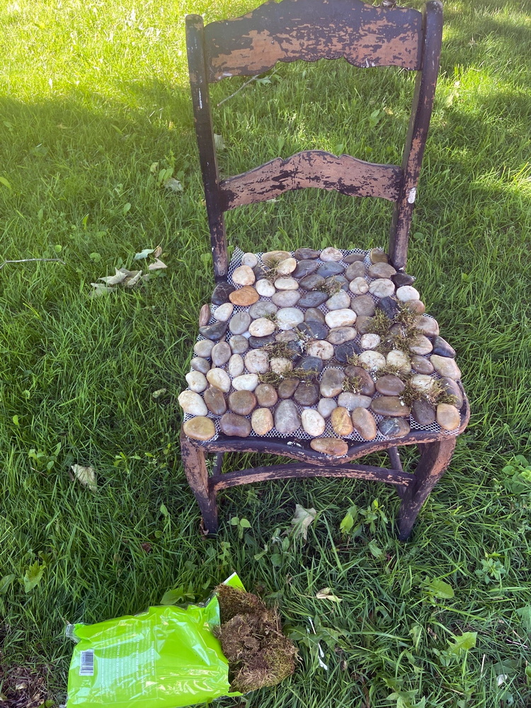sue pitchforth yard decor backyard chair upcycling