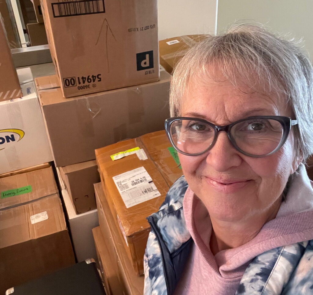 memories and blessings sue pitchforth moving boxes