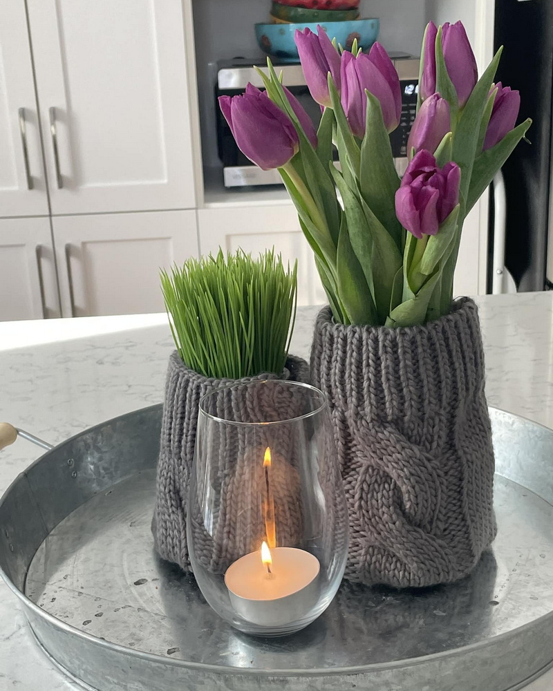sue pitchforth decor vignette tulips leg warmer refresh your space
